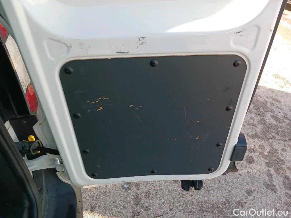  Volkswagen  Caddy VOLKSWAGEN  / 2020 / 4P / combi Kombi 2.0 TDI 75kW (102CV) (CX) #17