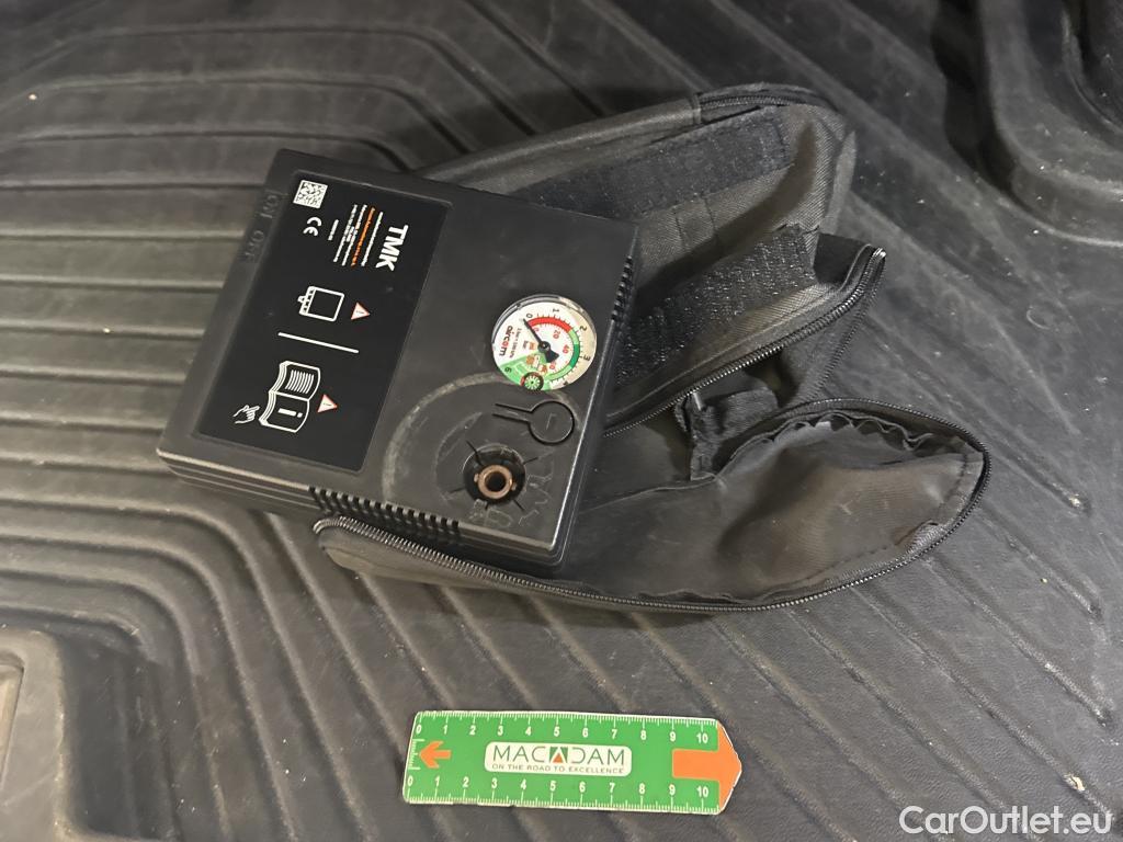  Bmw  Serie 3 BMW Série 3 Touring / 2022 / 5P / Break 318i 156ch Business Design BVA8 #11