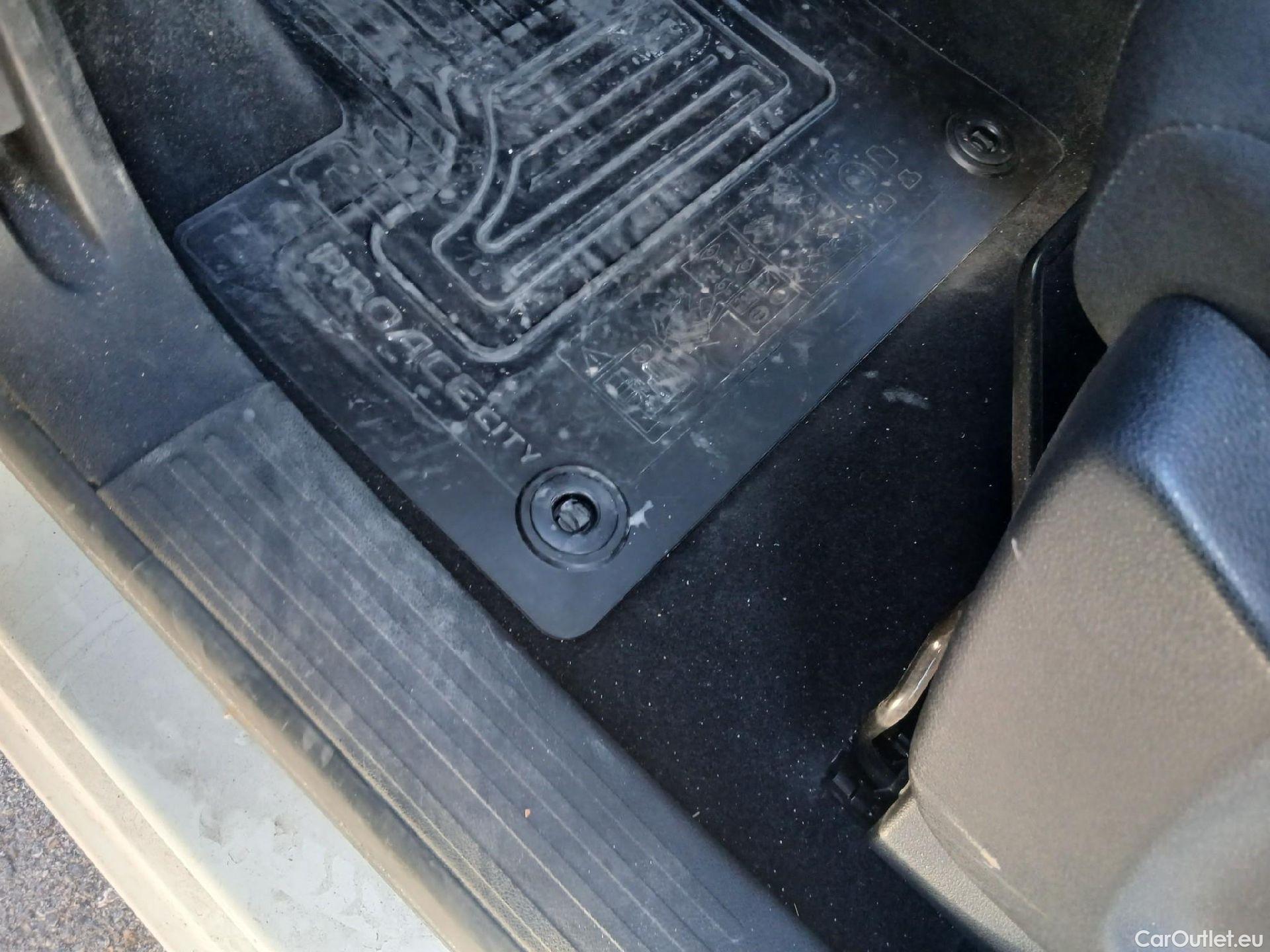  Toyota  Proace TOYOTA  CITY 1.5D 75kW (100CV) GX L1 (AC) #15