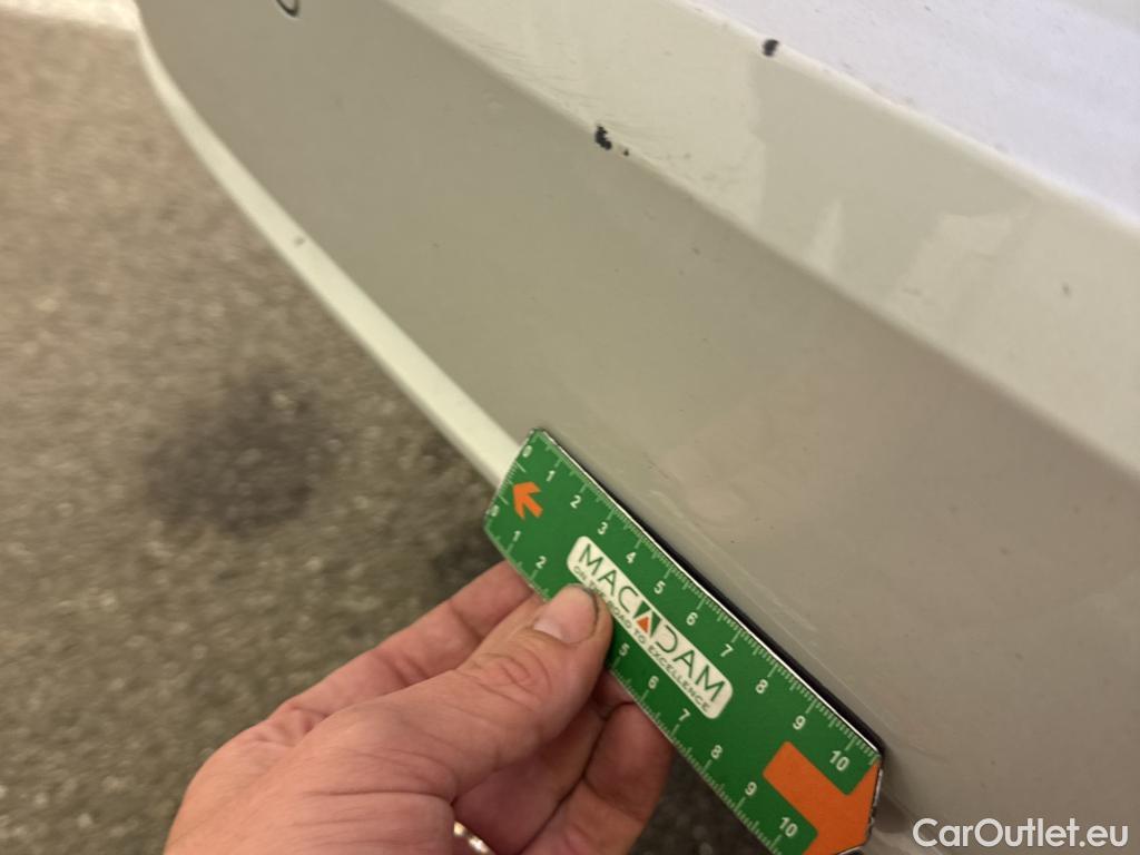  Bmw  Serie 3 BMW Série 3 Touring / 2022 / 5P / Break 318i 156ch Business Design BVA8 #4