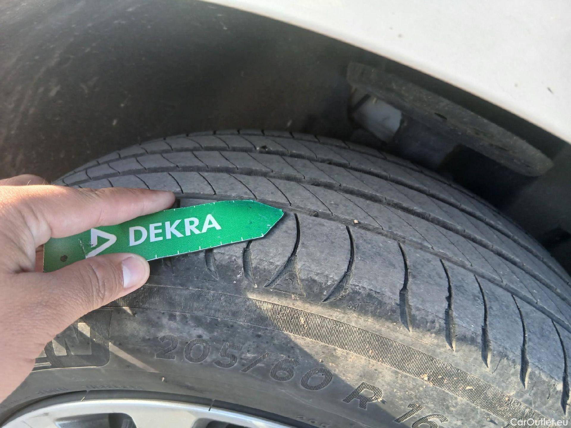  Toyota  Proace TOYOTA  CITY 1.5D 75kW (100CV) GX L1 (AC) #8