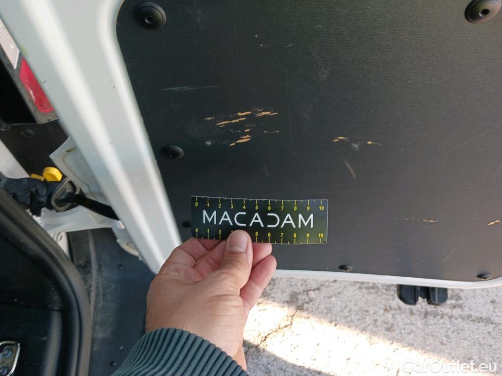  Volkswagen  Caddy VOLKSWAGEN  / 2020 / 4P / combi Kombi 2.0 TDI 75kW (102CV) (CX) #18