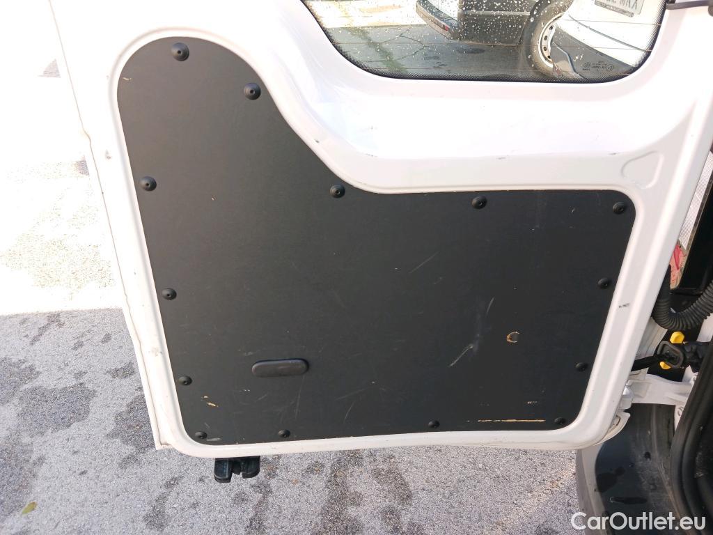  Volkswagen  Caddy VOLKSWAGEN  / 2020 / 4P / combi Kombi 2.0 TDI 75kW (102CV) (CX) #25