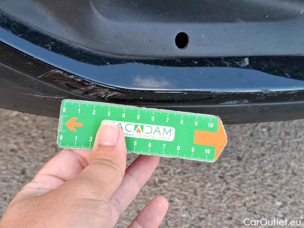  Citroen  C4  Berline Feel Pack 1.5 BlueHDI 110CV BVM6 E6d #39