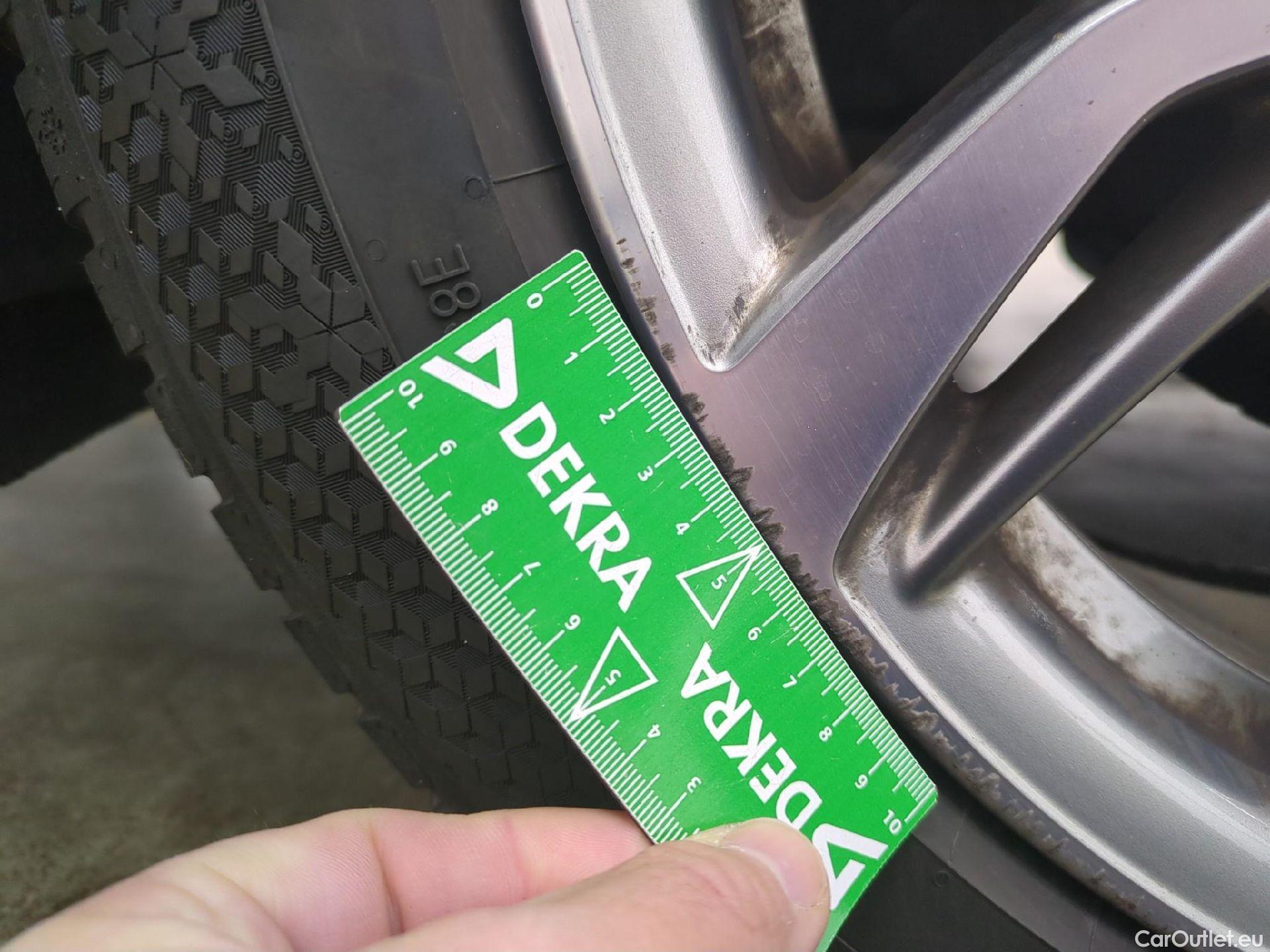  Bmw  X1 Série  sDrive16d Lounge 1.5 115CV BVA7 E6d #4