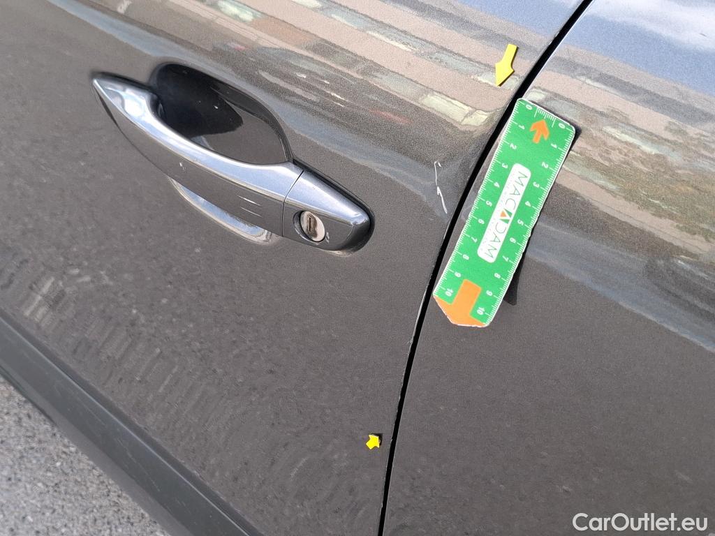  Citroen  C4  Berline Feel Pack 1.5 BlueHDI 110CV BVM6 E6d #5