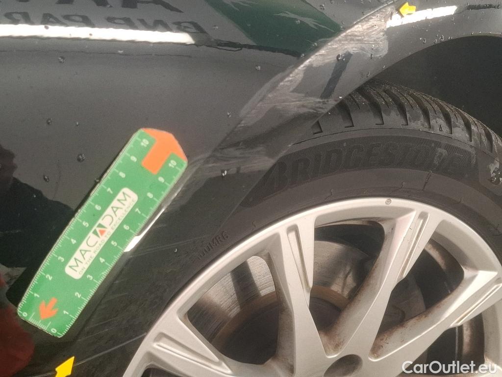  Audi  A4  Berline 30 TDI Business line 2.0 TDI 135CV BVA7 E6d #2