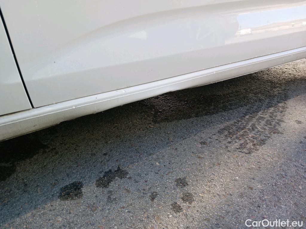  Volkswagen  Caddy VOLKSWAGEN  / 2020 / 4P / combi Kombi 2.0 TDI 75kW (102CV) (CX) #1