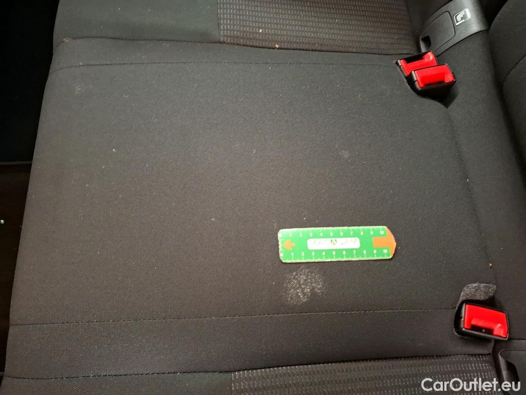  Nissan  Qashqai NISSAN  / 2021 / 5P / Crossover 1.3 MHEV 158ch Xtronic Business Edition CD LOT700 #1