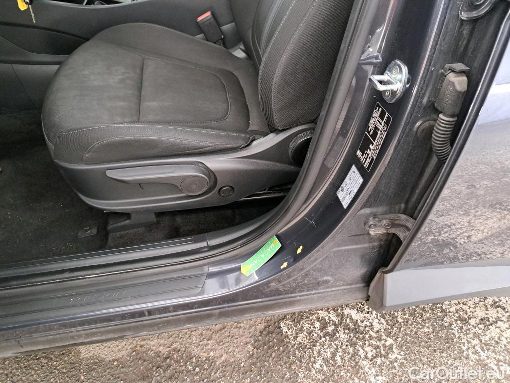  Hyundai  Tucson  Business Mild-Hybrid 2WD 1.6 CRDI 135CV BVA7 E6d #14