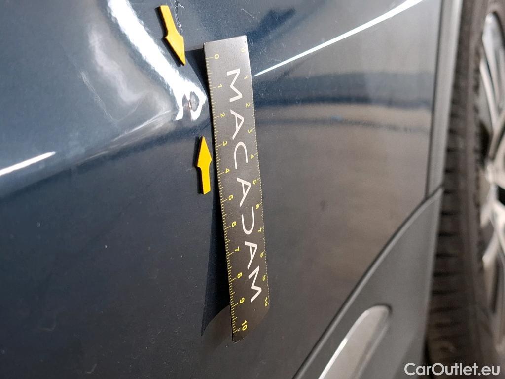  Mercedes  GLA MERCEDES-BENZ  / 2020 / 5P / SUV 2.0  200 D BUSINESS LINE DCT #9