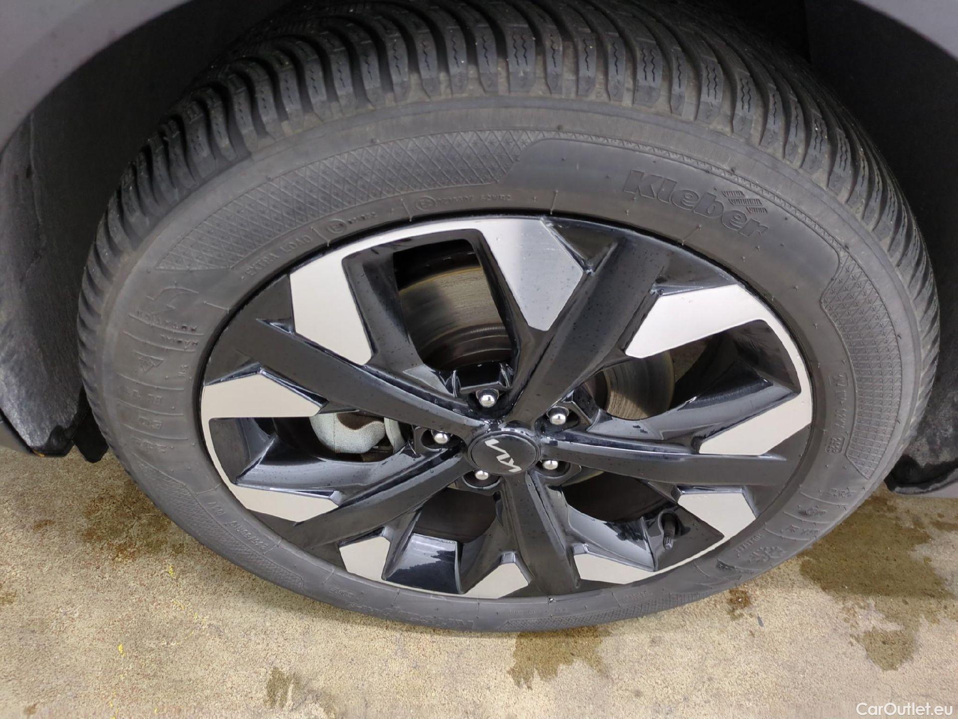  KIA  Sportage KIA  / 2021 / 5P / SUV 1.6 T-GDI 265 PHEV AUTO 4WD ACTIVE BUSIN #2