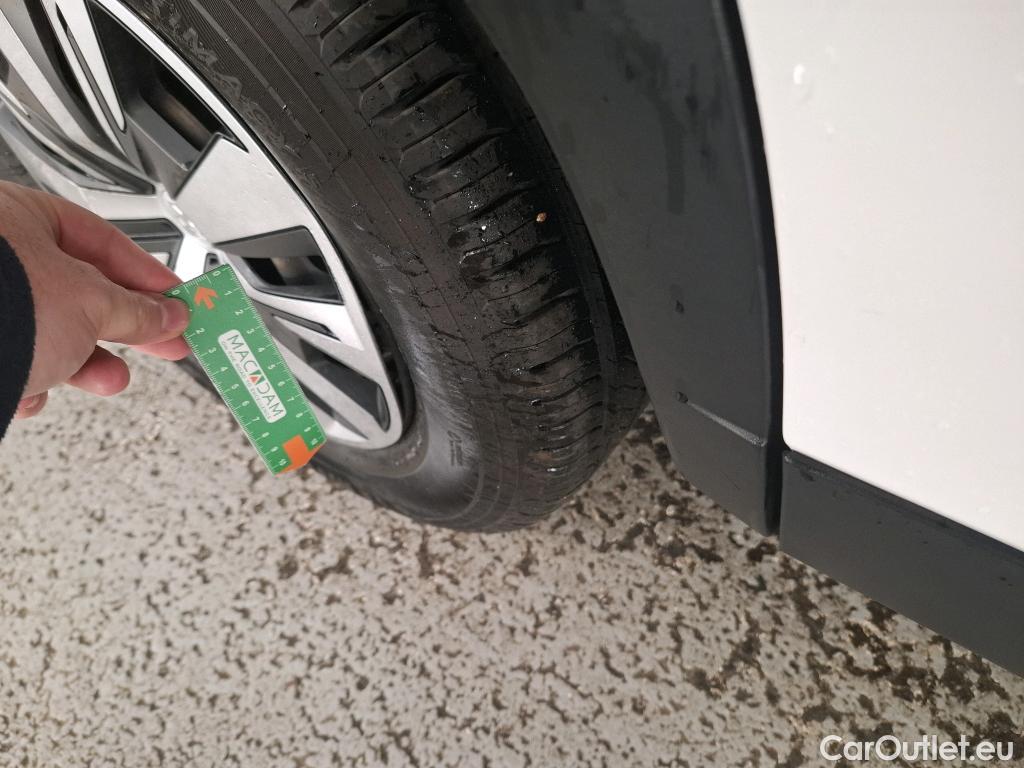  Peugeot  2008  Active Business 1.5 HDi 130CV BVA8 E6d #18