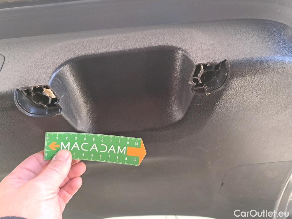  Hyundai  Tucson  Business Mild-Hybrid 2WD 1.6 CRDI 135CV BVA7 E6d #10