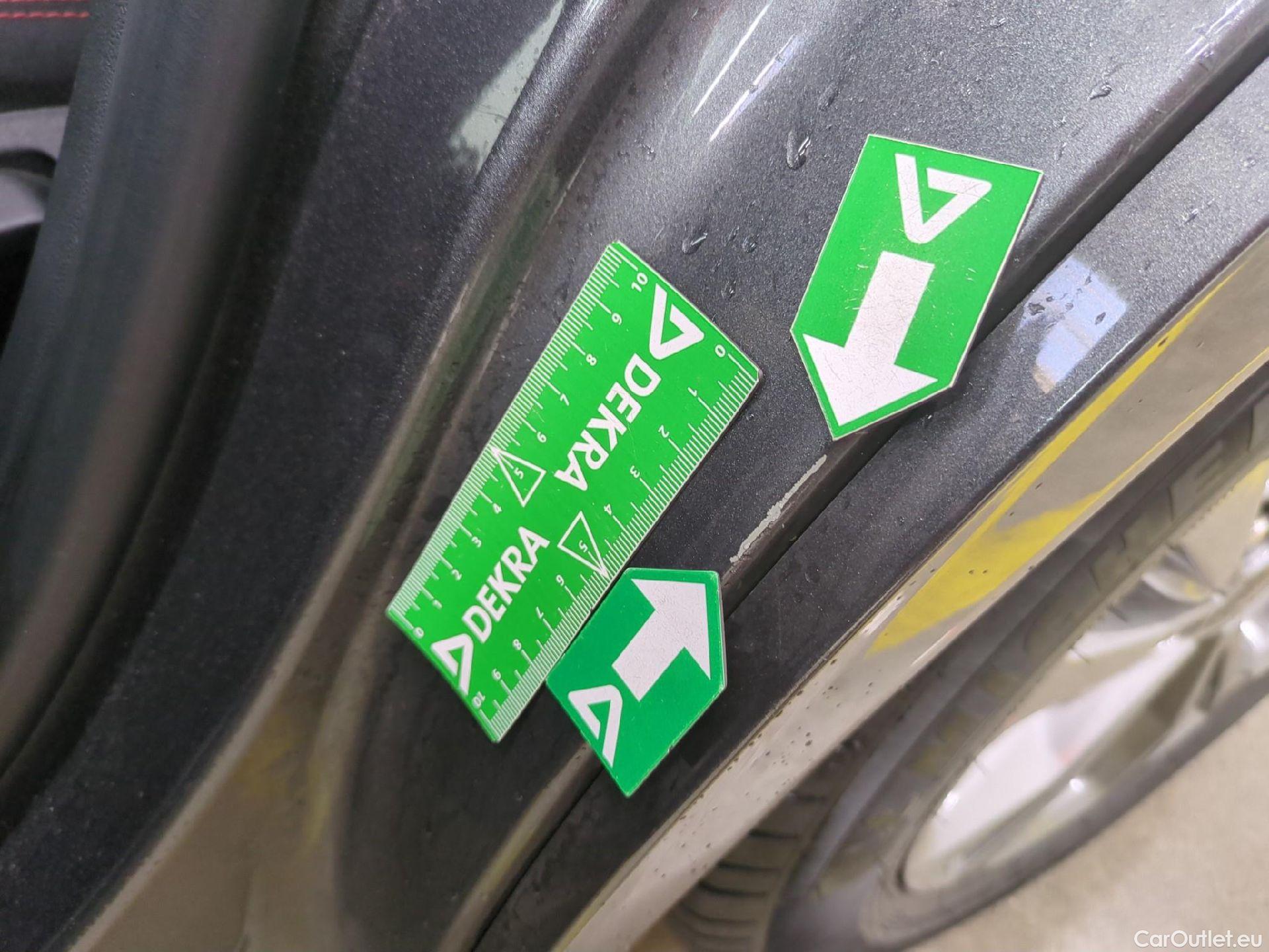  Ford  Kuga FORD  / 2019 / 5P / SUV 1.5 EcoBlue 120ch auto St-Line Business #15