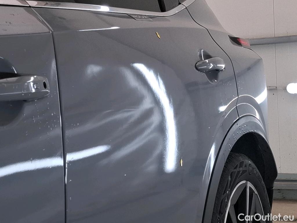  Nissan  Qashqai NISSAN  / 2021 / 5P / Crossover 1.3 MHEV 158ch Xtronic N-Style(SP) #19