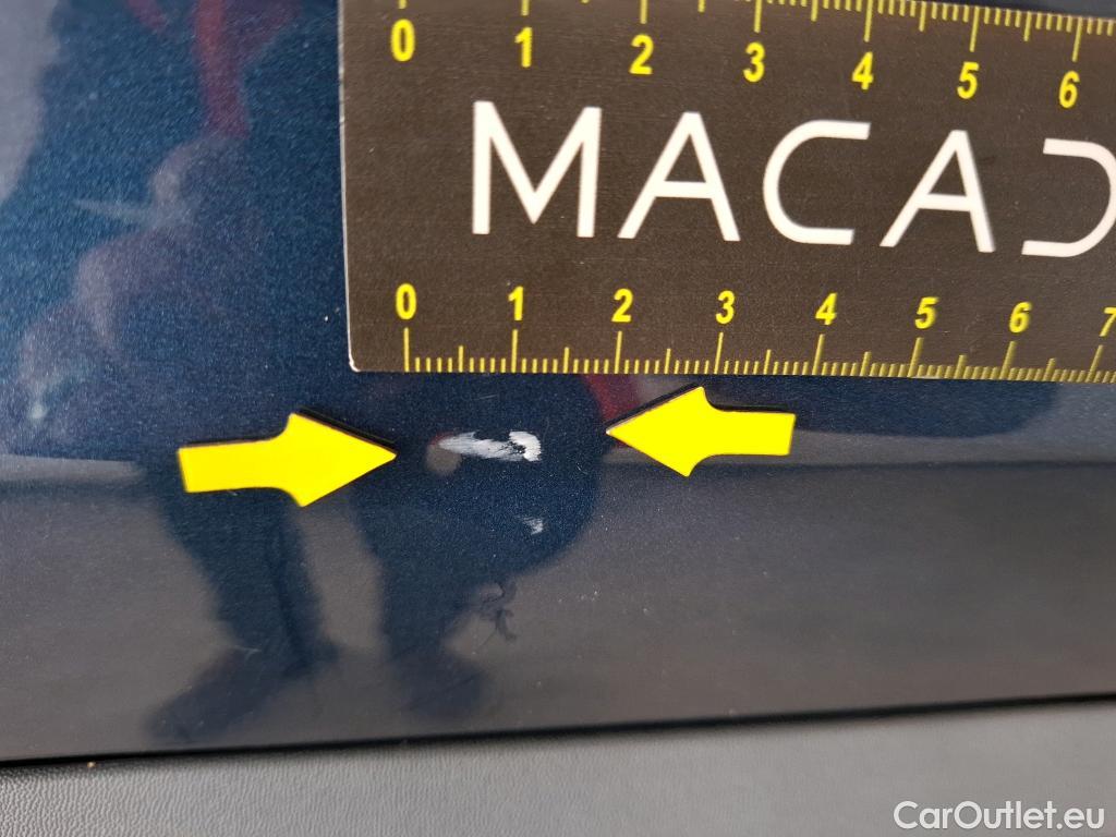  Mercedes  GLA MERCEDES-BENZ  / 2020 / 5P / SUV 2.0  200 D BUSINESS LINE DCT #12