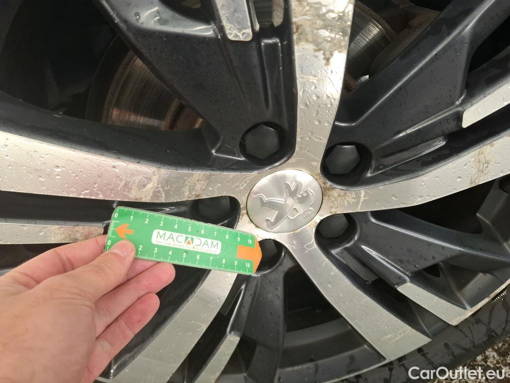  Peugeot  3008  Allure Business 1.5 HDi 130CV BVA8 E6d #11