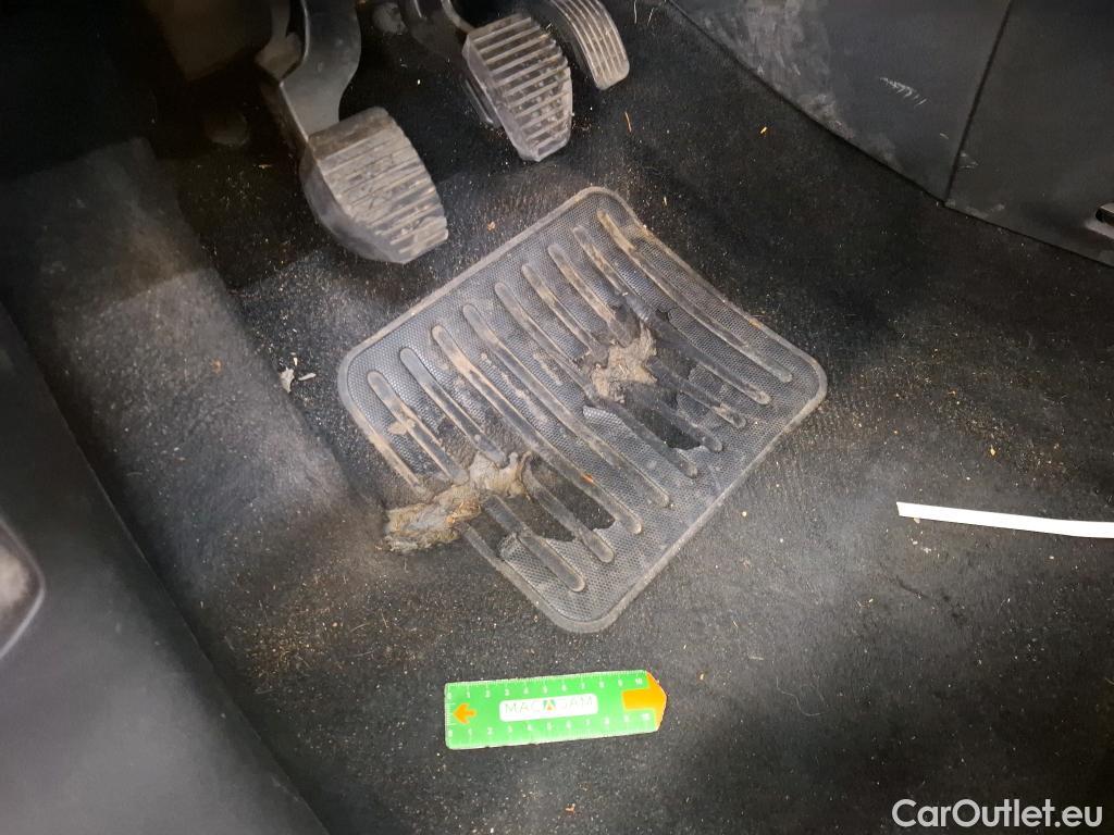  Peugeot  208  Active Business 1.5 HDi 100CV BVM5 E6dT #2