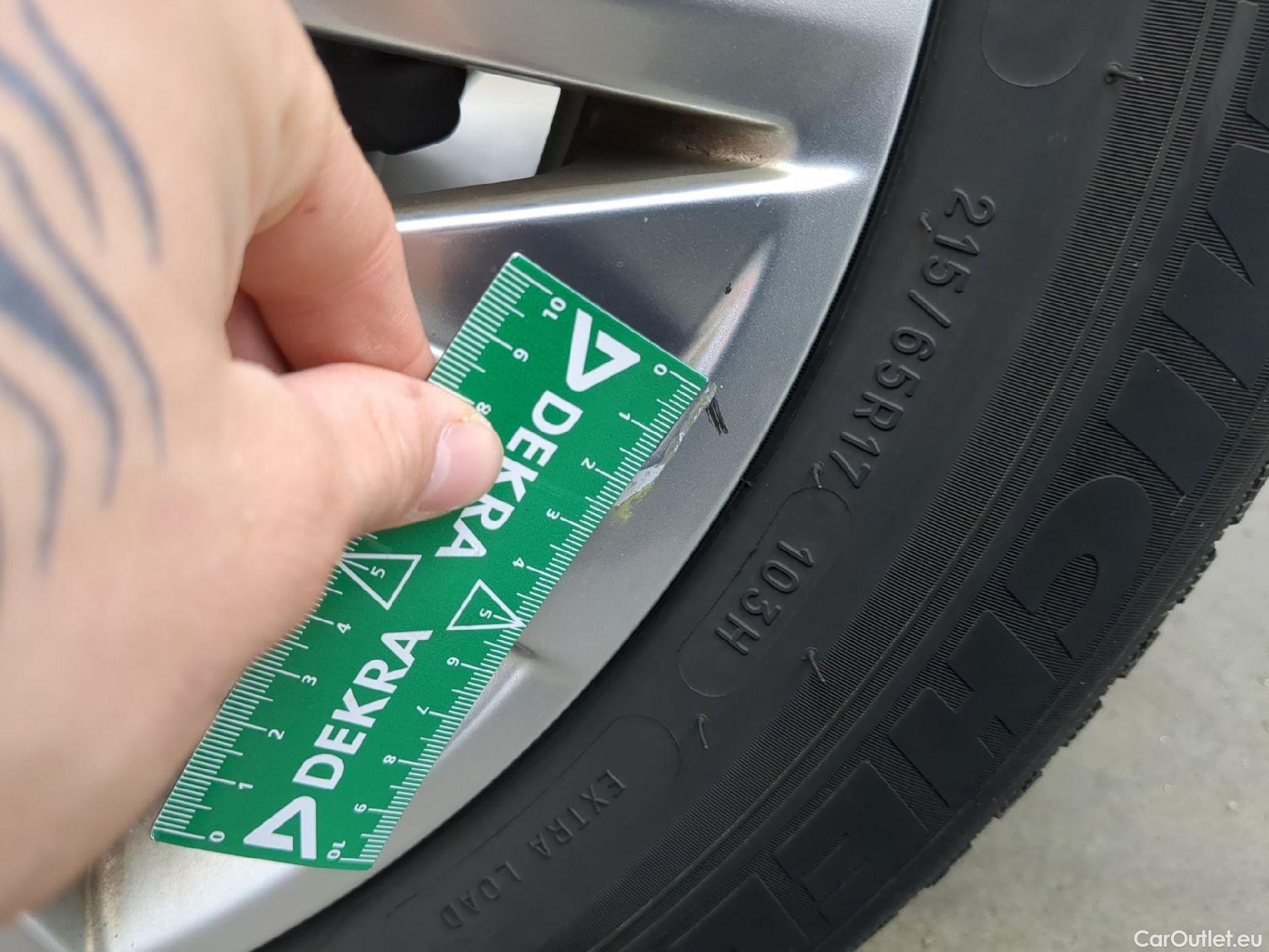  Peugeot  3008  II Active Pack 1.5 HDi 130CV BVA8 E6d #15