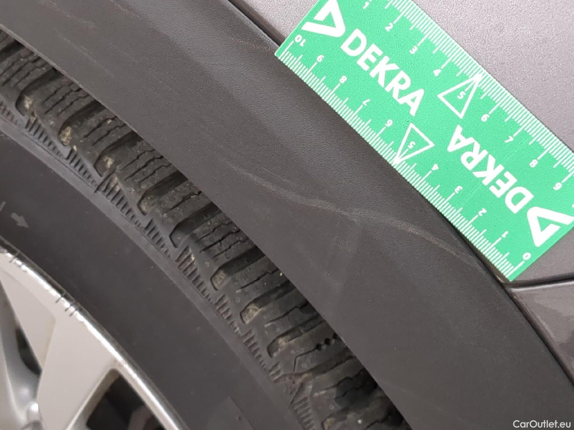  Peugeot  3008  II Active Pack 1.5 HDi 130CV BVA8 E6d #24