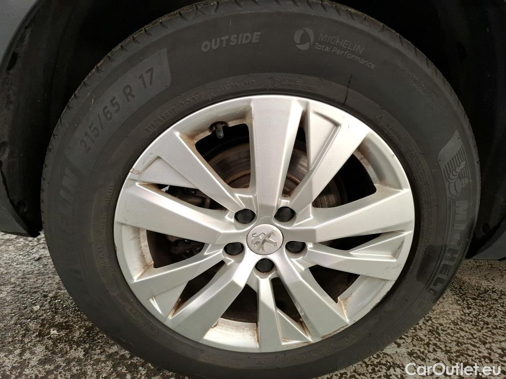  Peugeot  5008  Style 1.5 HDi 130CV BVA8 7 Sieges E6d #5