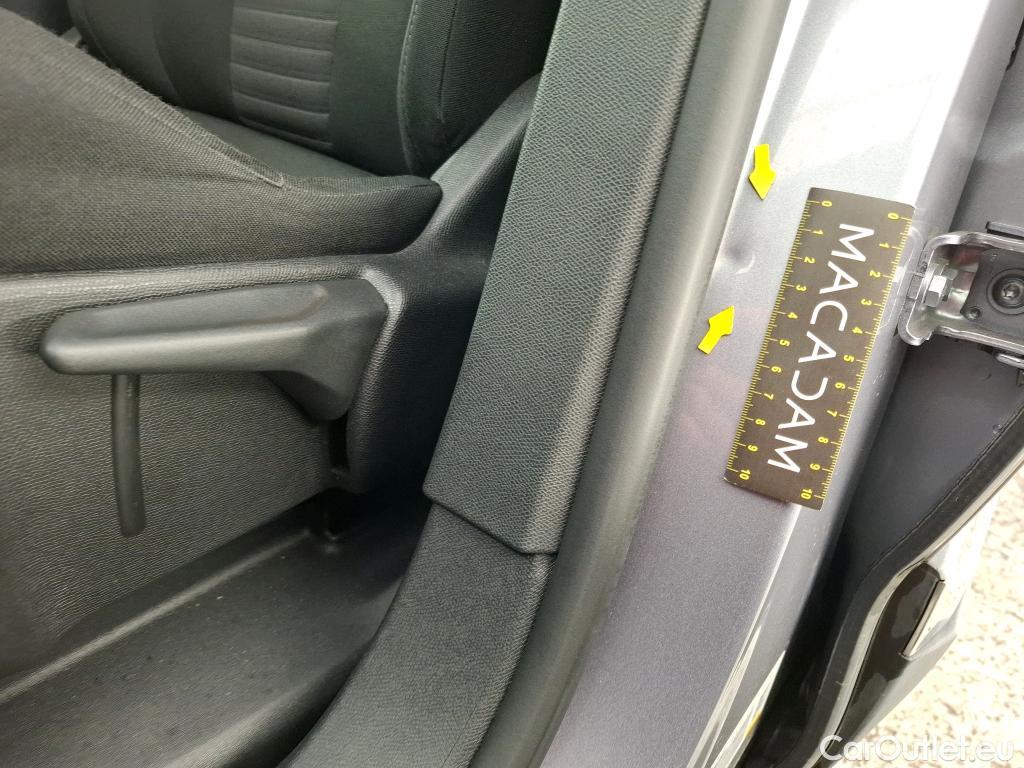  Peugeot  5008  Style 1.5 HDi 130CV BVA8 7 Sieges E6d #12