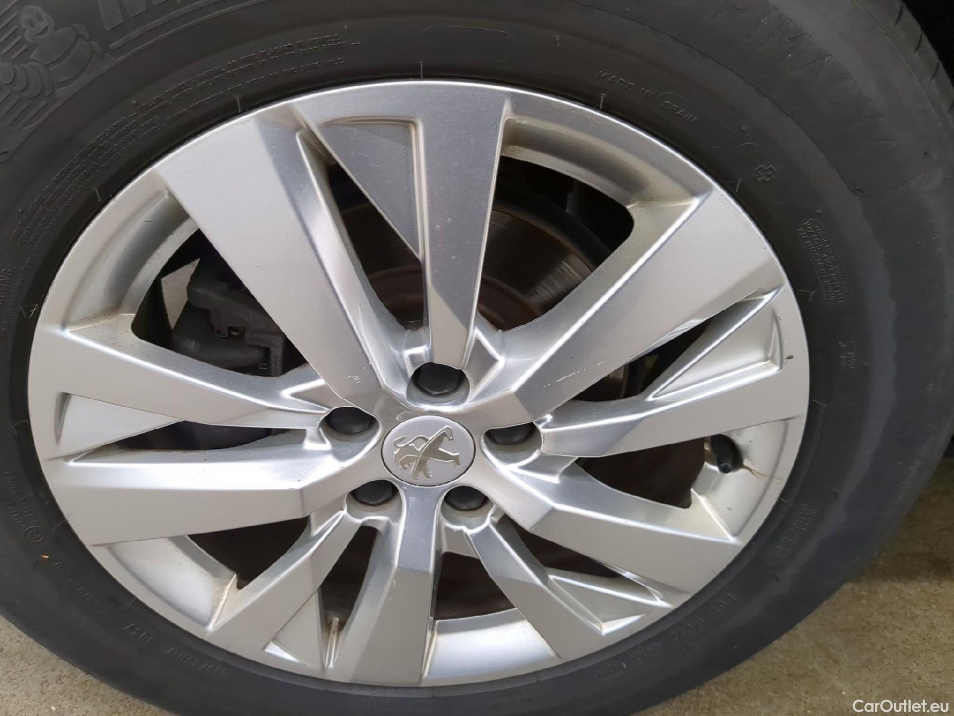  Peugeot  3008  II Active Pack 1.5 HDi 130CV BVA8 E6d #6