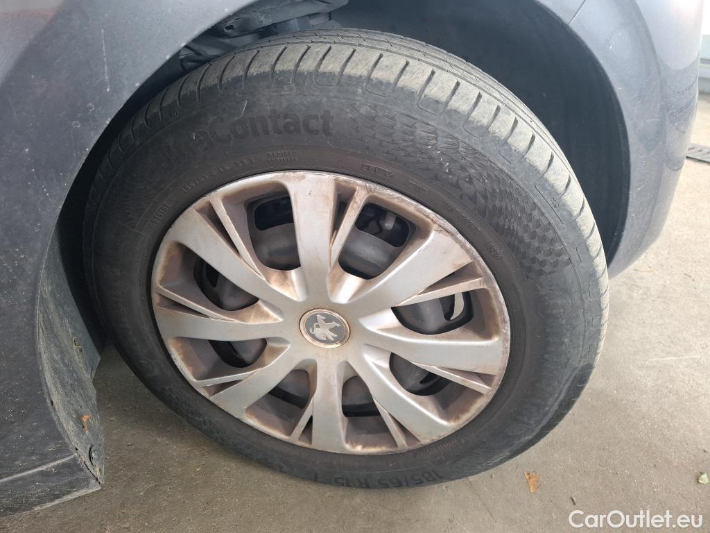  Peugeot  208  Active Business 1.5 HDi 100CV BVM5 E6dT #28