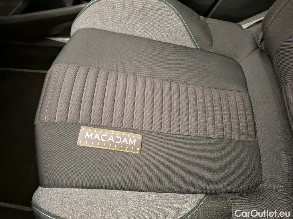  Peugeot  5008  Style 1.5 HDi 130CV BVA8 7 Sieges E6d #18