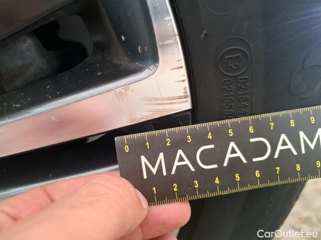  Peugeot  3008  Allure 1.5 HDi 130CV BVA8 E6d #35