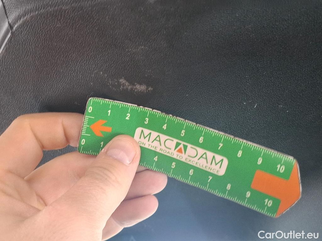  Peugeot  208  Active Business 1.5 HDi 100CV BVM5 E6dT #27