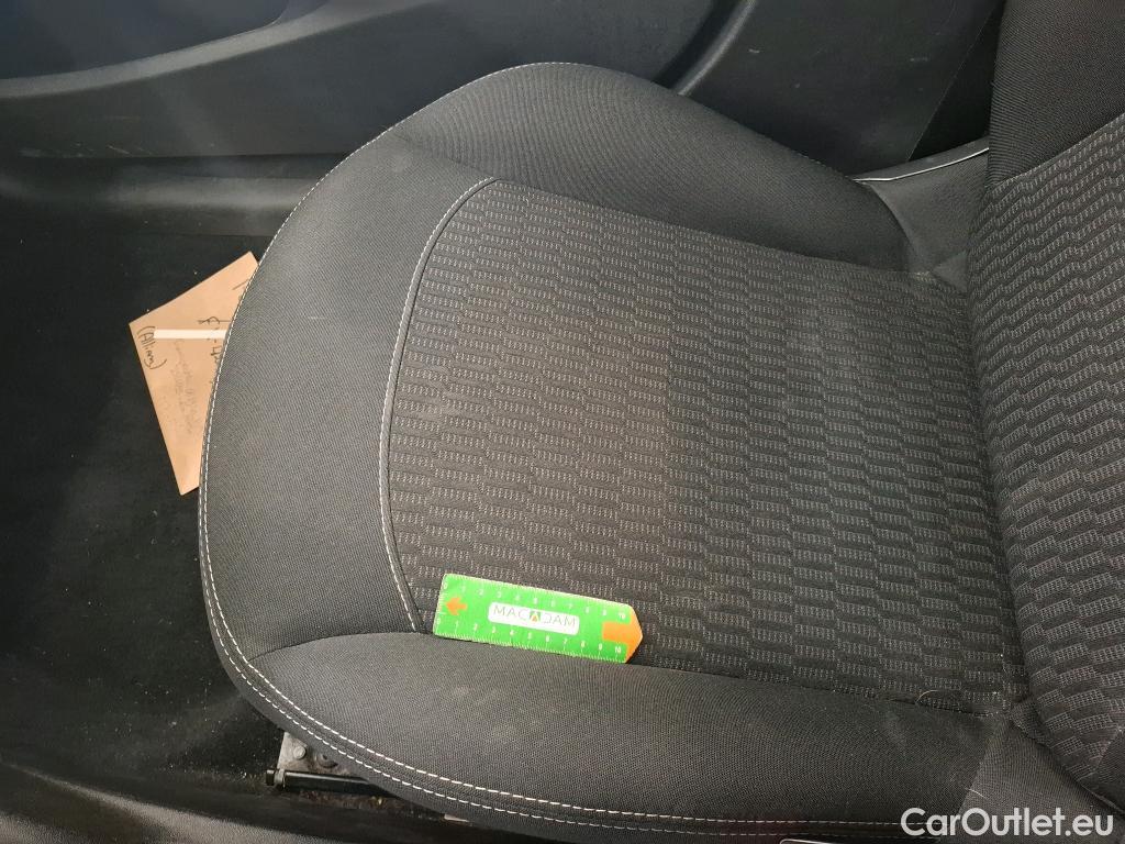  Peugeot  208  Active Business 1.5 HDi 100CV BVM5 E6dT #32