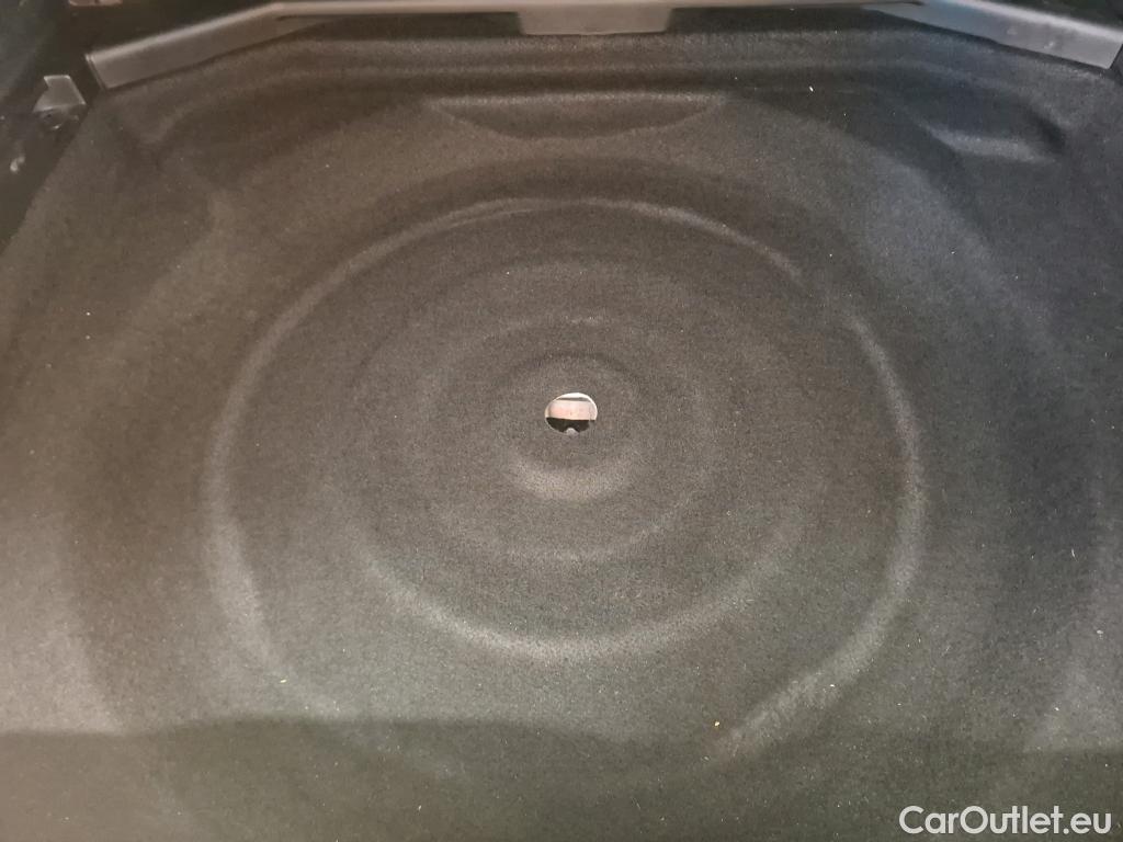  Peugeot  3008  Allure Business 1.5 HDi 130CV BVA8 E6d #20