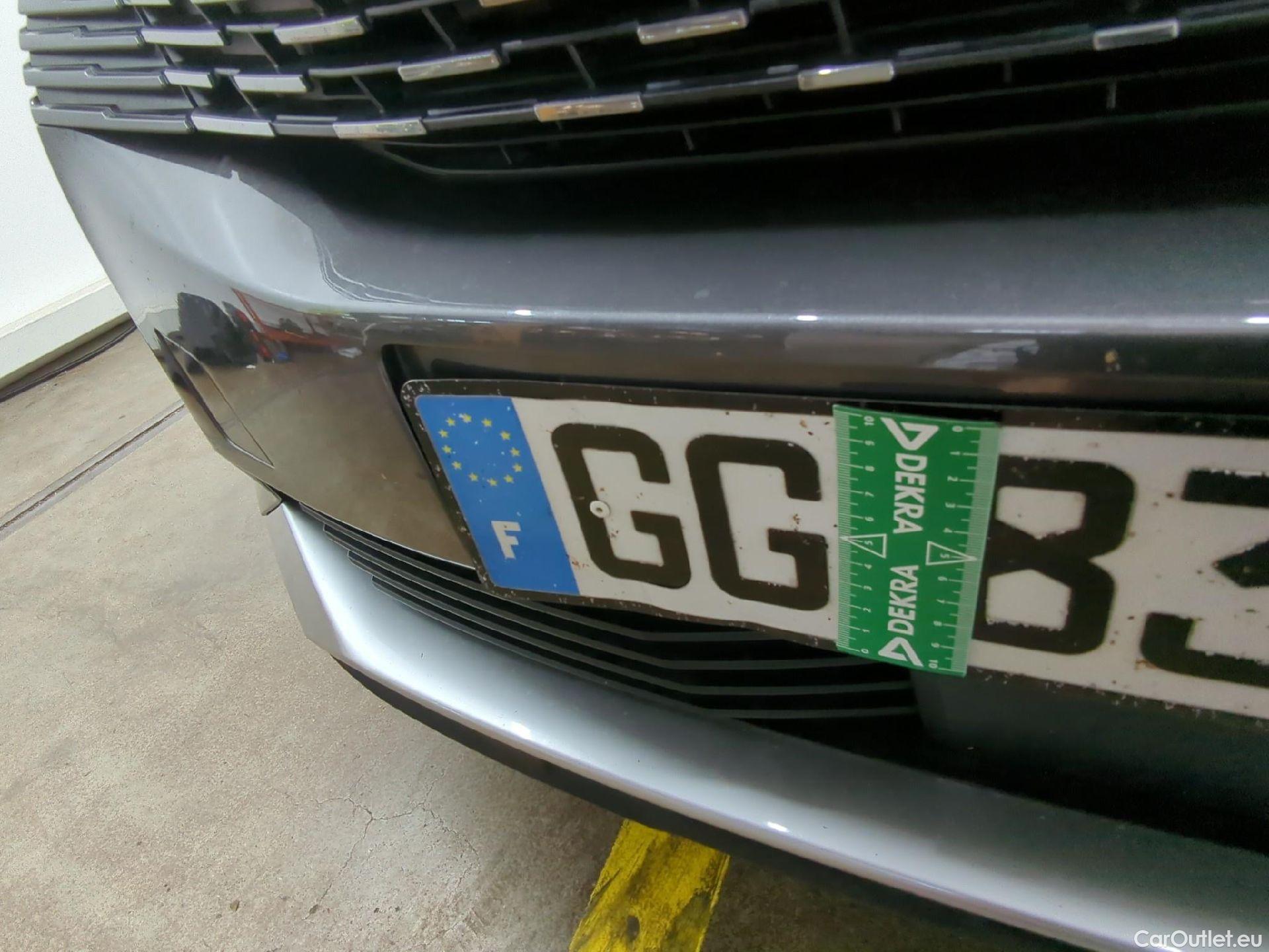  Peugeot  3008  II Active Pack 1.5 HDi 130CV BVA8 E6d #9