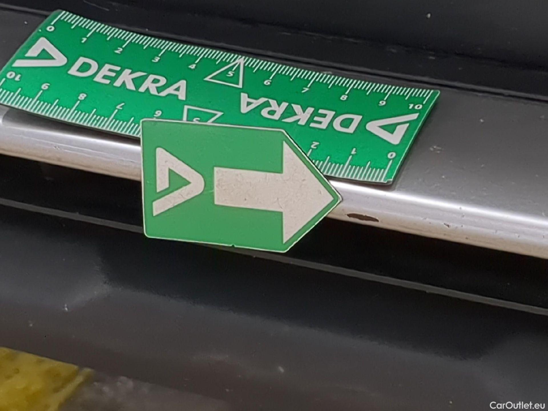  Peugeot  3008  II Active Pack 1.5 HDi 130CV BVA8 E6d #12