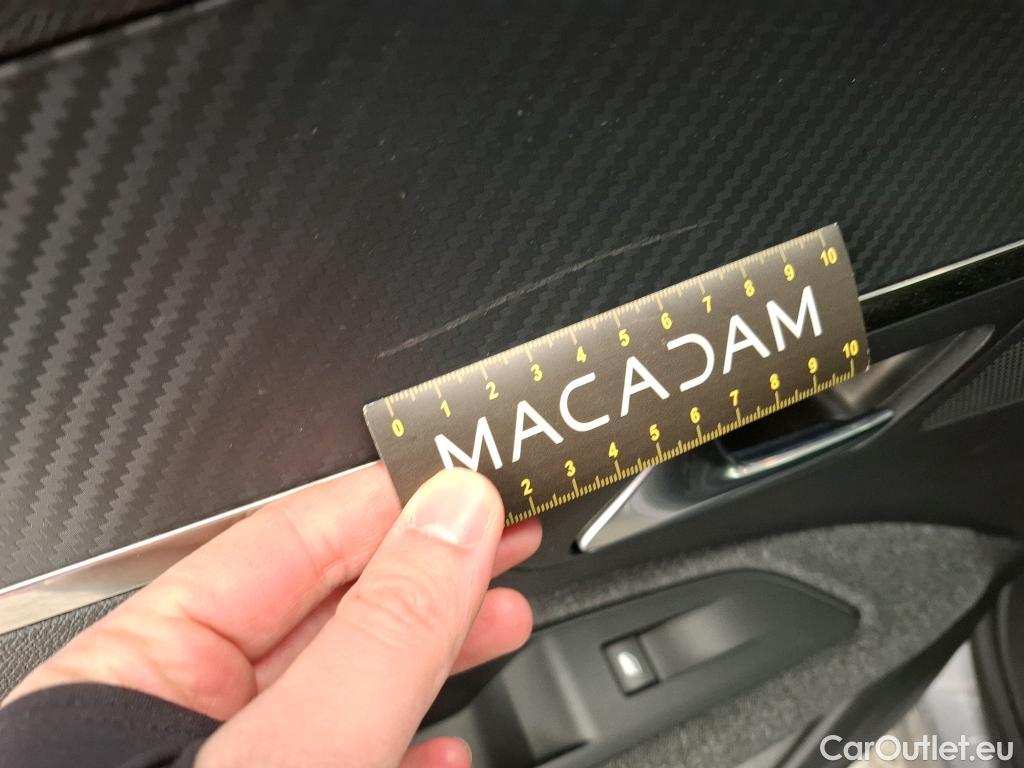  Peugeot  5008  Style 1.5 HDi 130CV BVA8 7 Sieges E6d #9