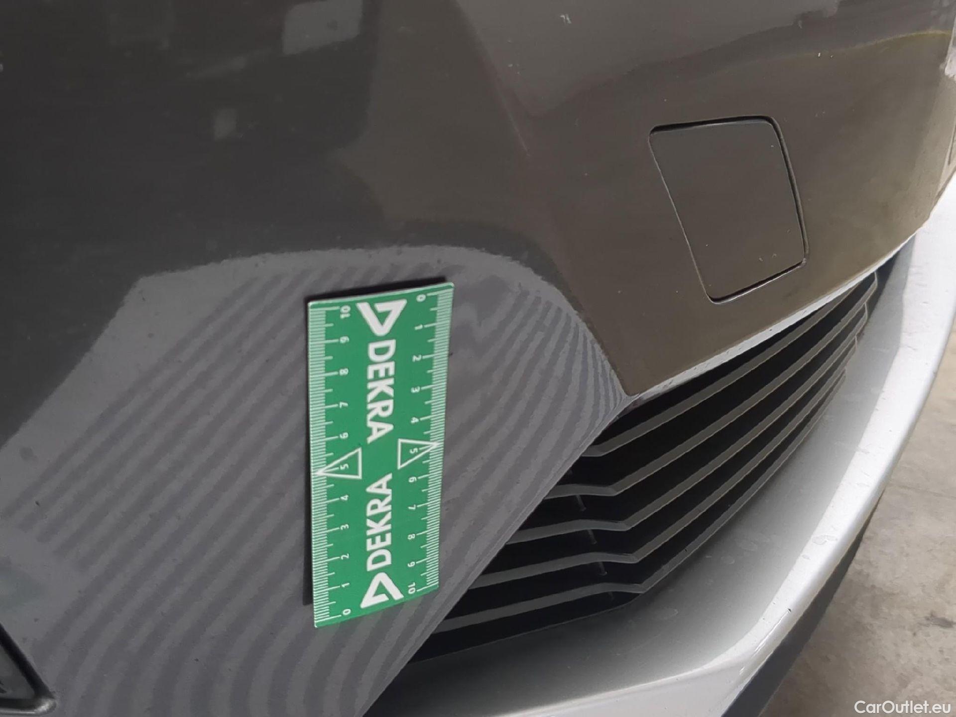  Peugeot  3008  II Active Pack 1.5 HDi 130CV BVA8 E6d #27