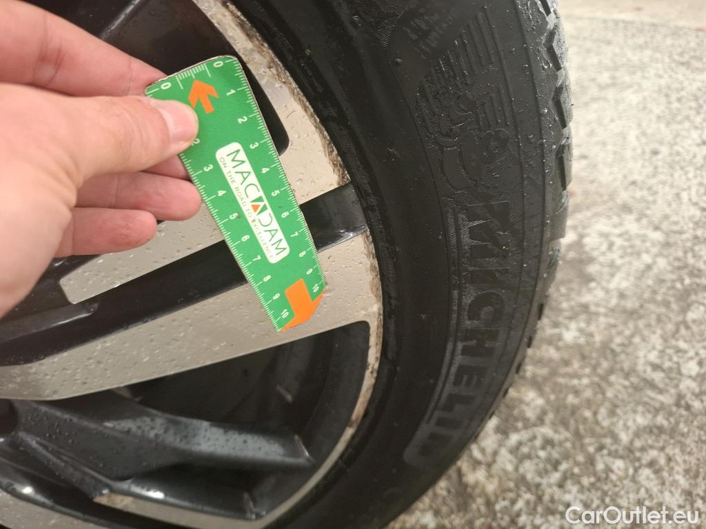  Peugeot  3008  Allure Business 1.5 HDi 130CV BVA8 E6d #15