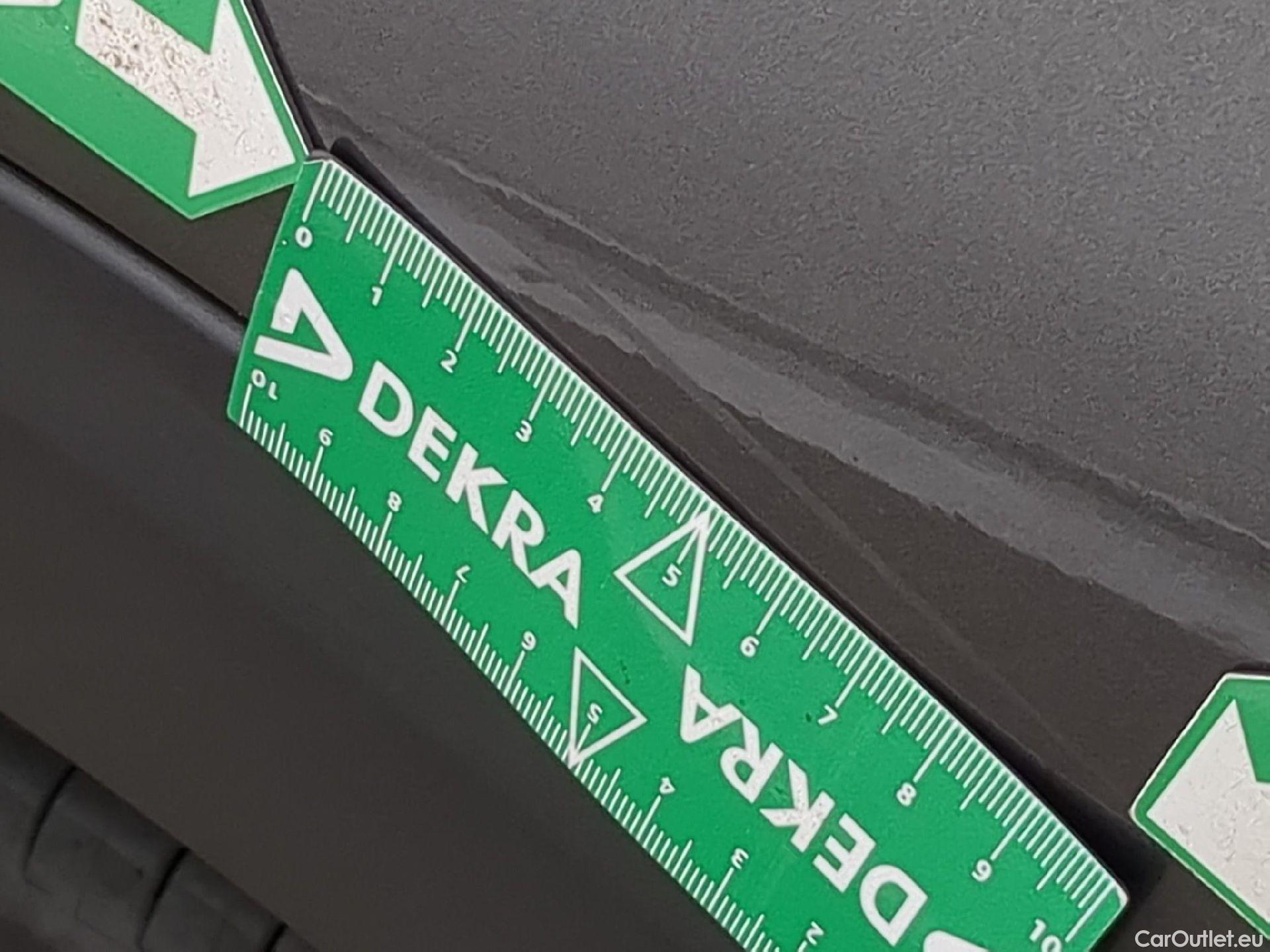  Peugeot  3008  II Active Pack 1.5 HDi 130CV BVA8 E6d #19