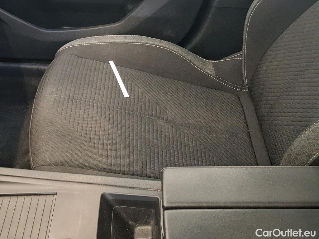  Peugeot  308 PEUGEOT  SW / 2021 / 5P / Break BlueHDi 130 EAT8 ACTIVE PACK #37