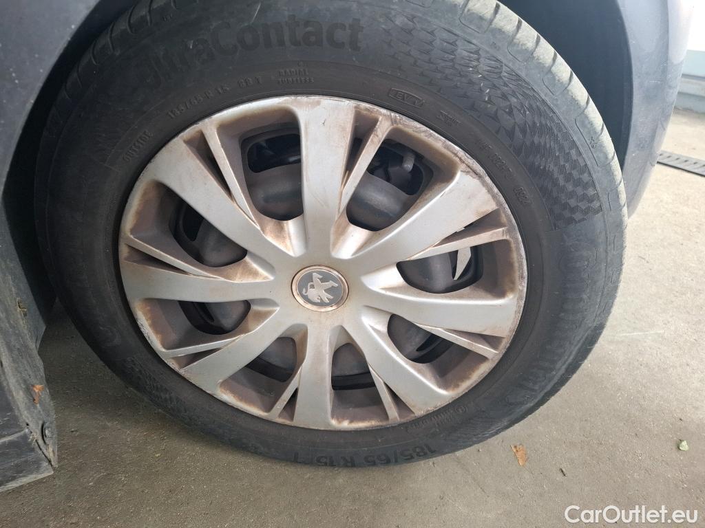  Peugeot  208  Active Business 1.5 HDi 100CV BVM5 E6dT #29