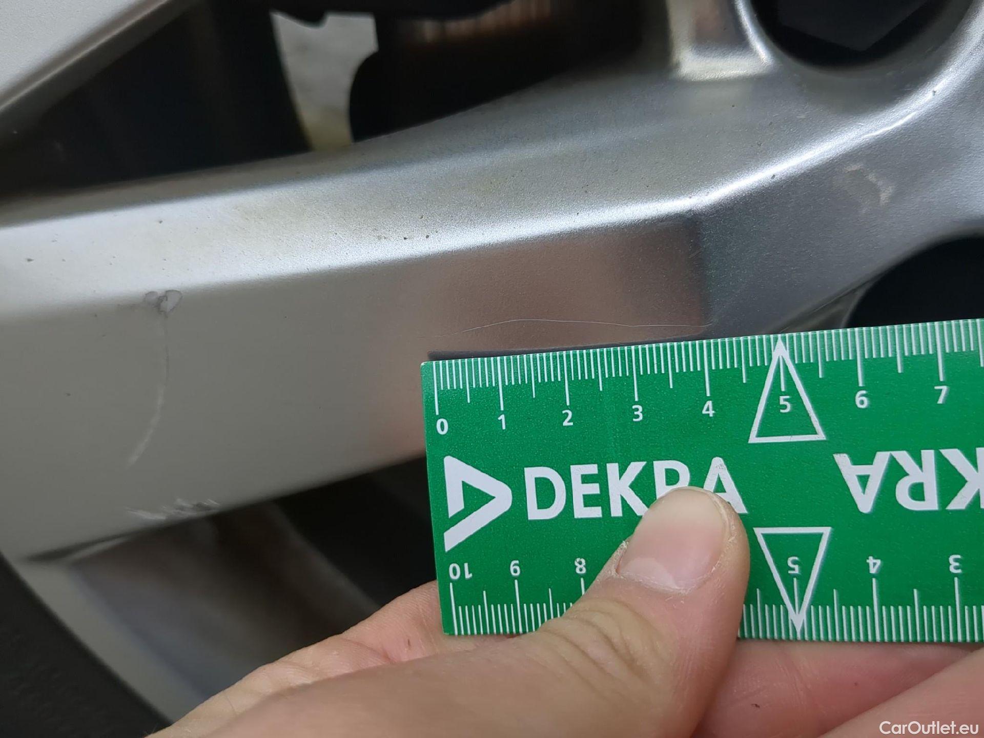  Peugeot  3008  II Active Pack 1.5 HDi 130CV BVA8 E6d #17