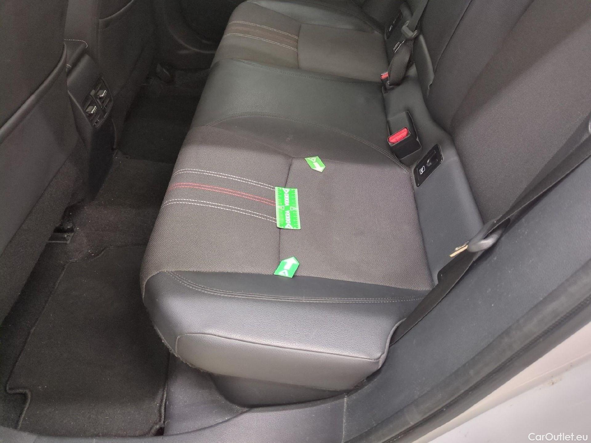  Toyota  Corolla TOYOTA  Touring Sports / 2018 / 5P / Break Hybride 122h GR Sport #9