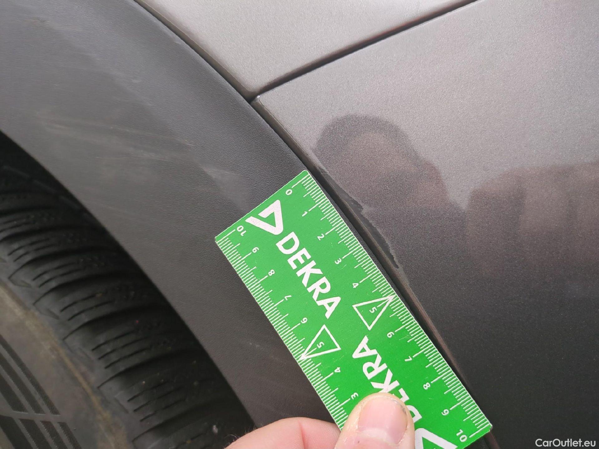  Peugeot  5008  Active Pack 1.5 HDi 130CV BVA8 7 Sieges E6d #15