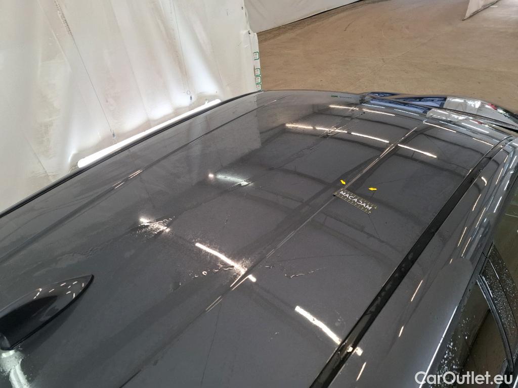  Toyota  C-HR TOYOTA  / 2016 / 5P / SUV 1.8 HYBRIDE 122 EDITION(SP) #9