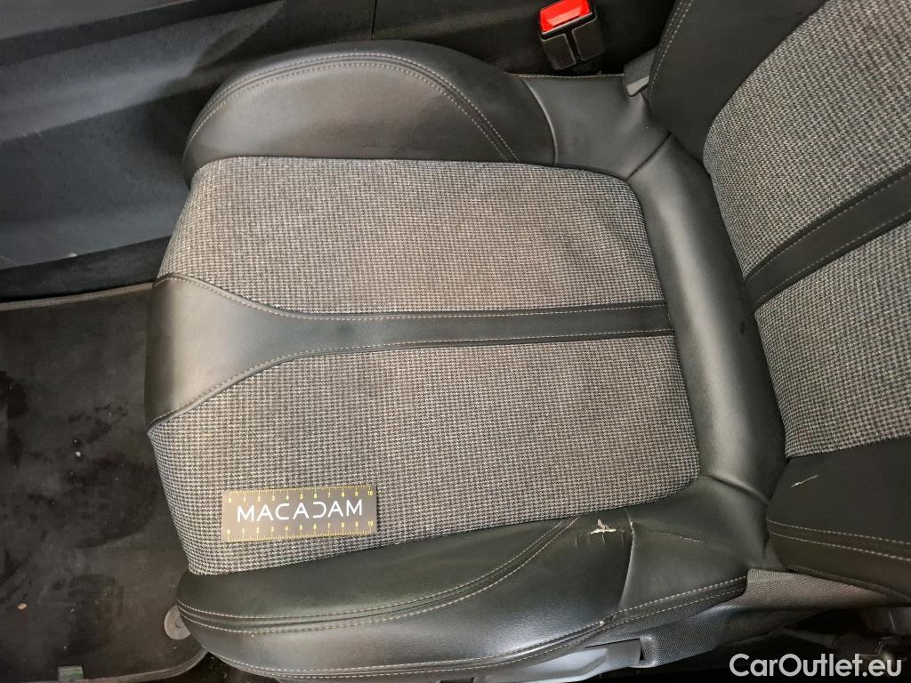  Peugeot  5008  Allure 1.5 HDi 130CV BVA8 E6d #39