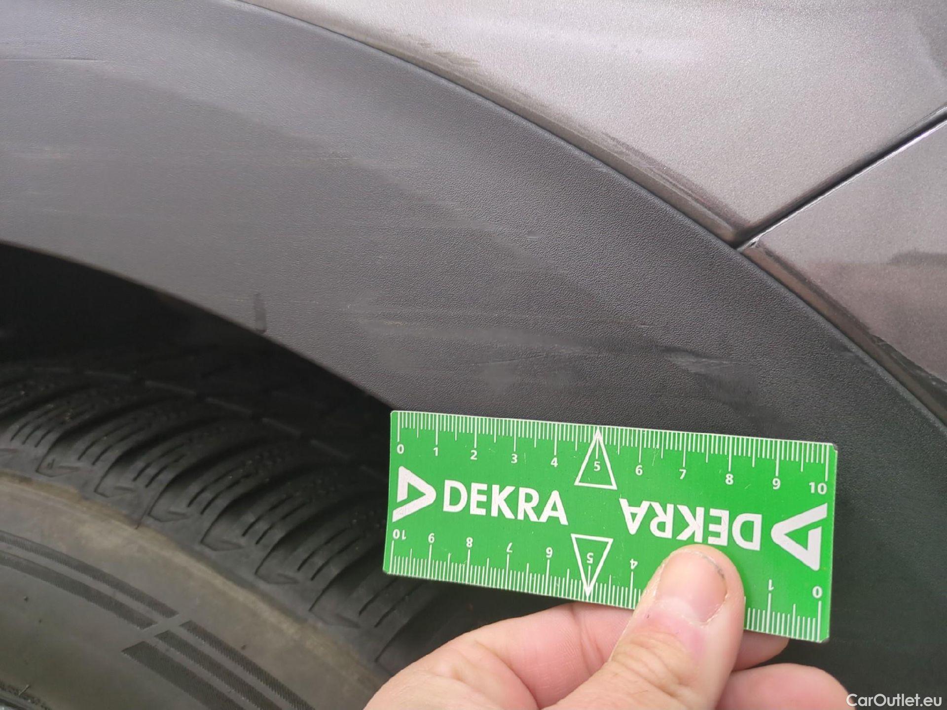  Peugeot  5008  Active Pack 1.5 HDi 130CV BVA8 7 Sieges E6d #13