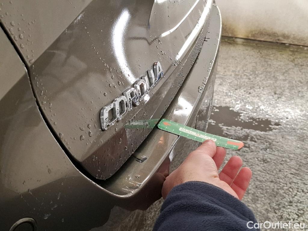  Toyota  Corolla TOYOTA  Touring Sports / 2022 / 5P / Break Hybride 140h Dynamic Business Beyond Zer #4