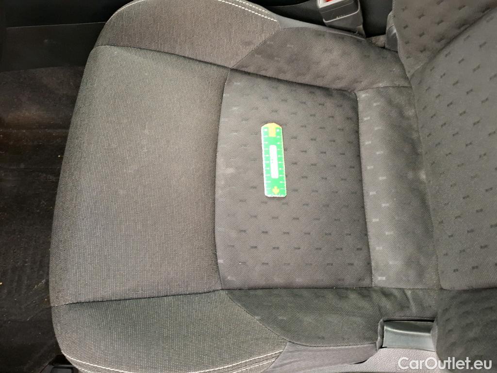  Toyota  Corolla TOYOTA  Touring Sports / 2022 / 5P / Break Hybride 140h Dynamic Business Beyond Zer #17